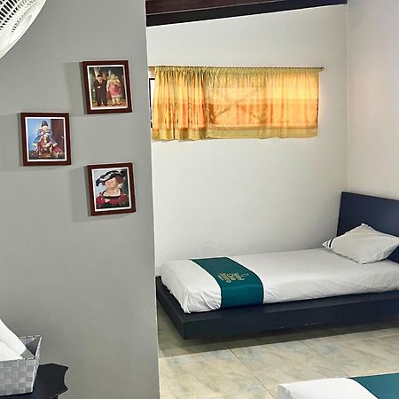 Hotel Casa Botero Medellin Bagian luar foto