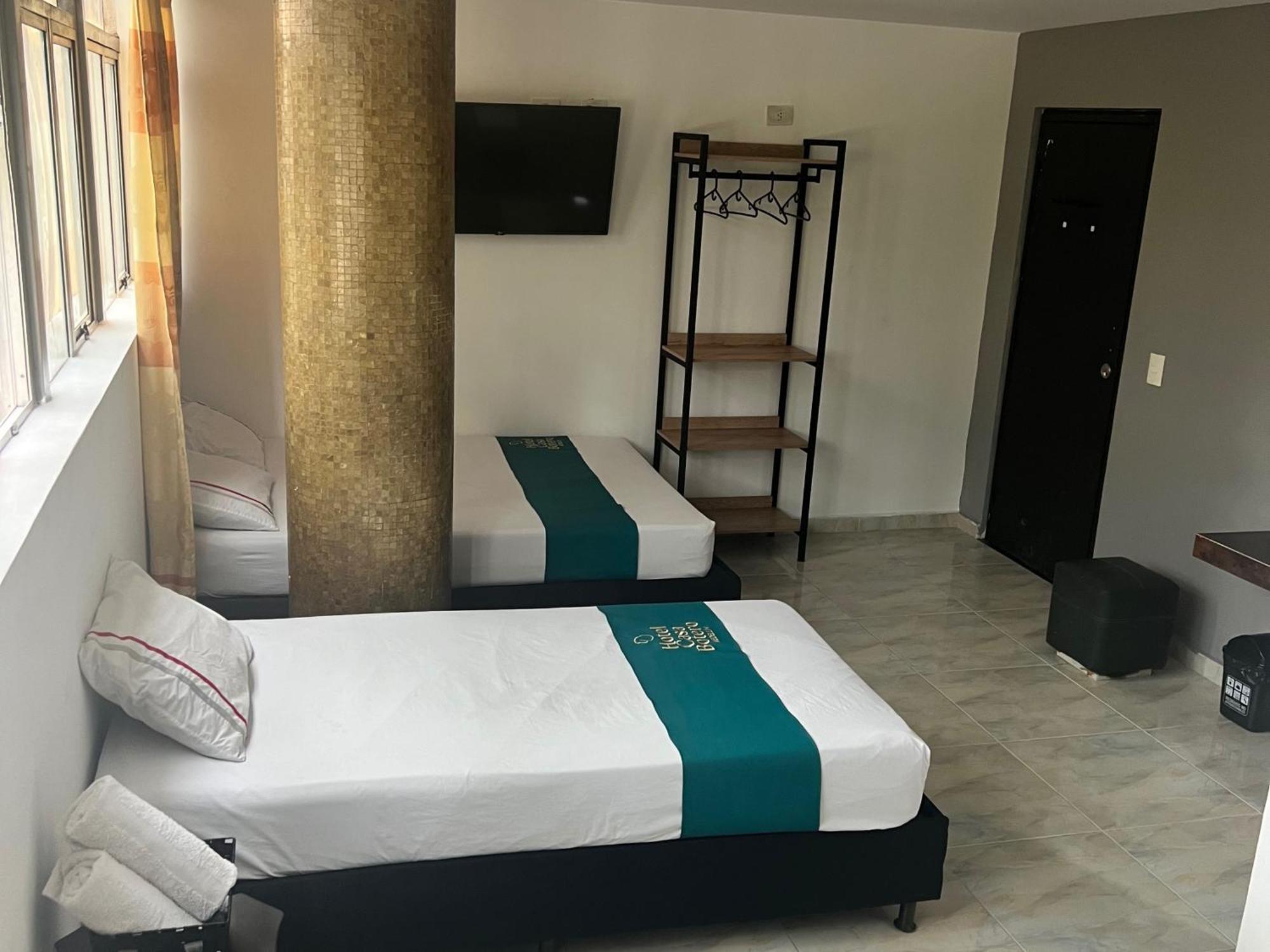 Hotel Casa Botero Medellin Bagian luar foto