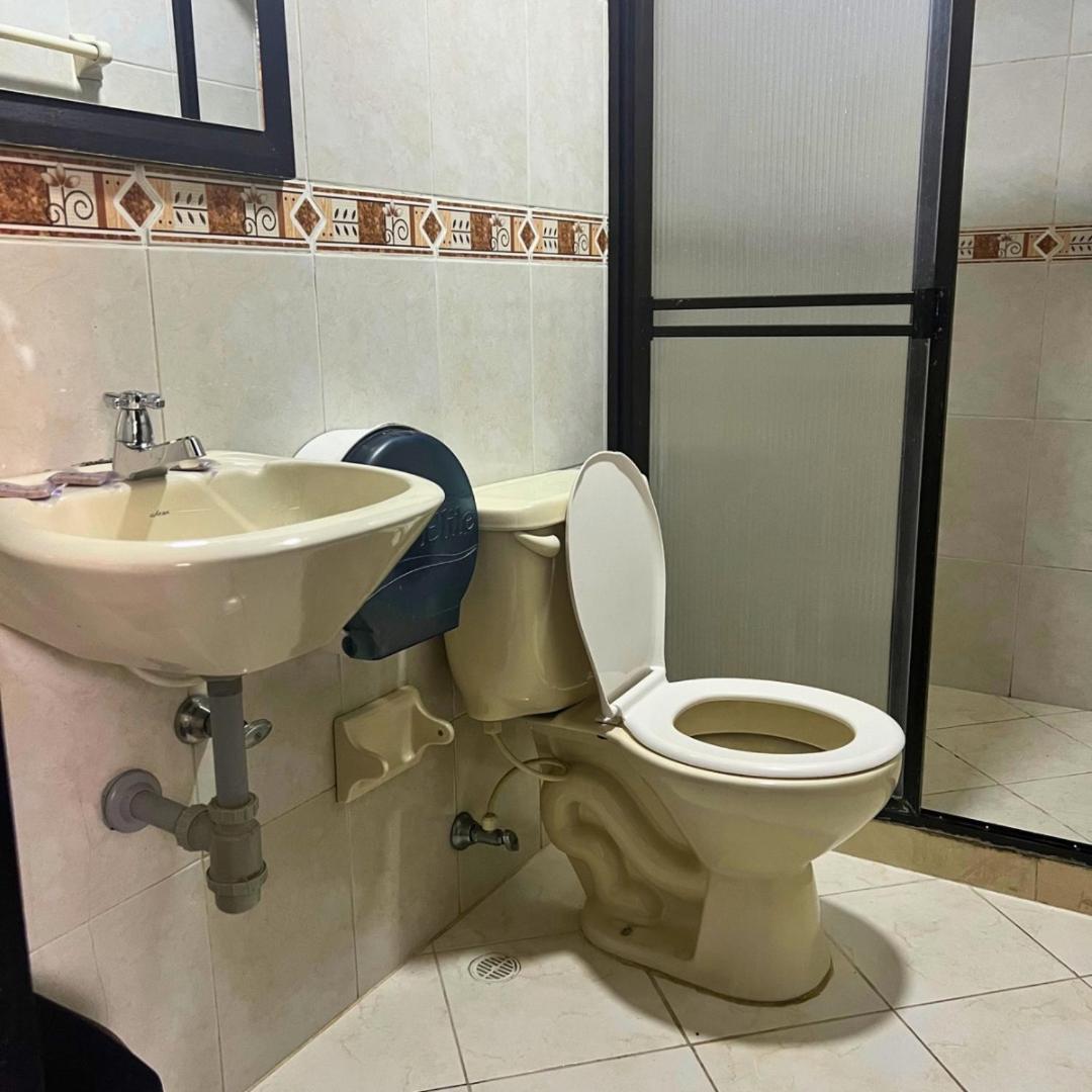 Hotel Casa Botero Medellin Bagian luar foto