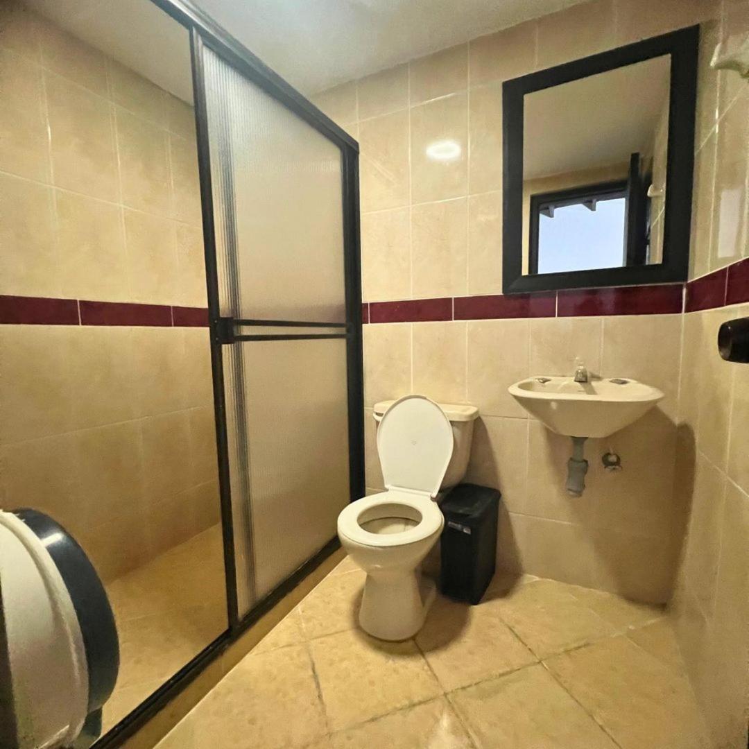 Hotel Casa Botero Medellin Bagian luar foto